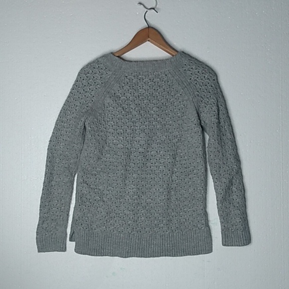 Banana Republic women's small, gray sweater - Picture 2 of 4